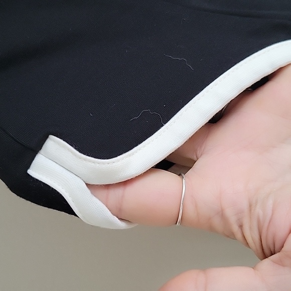 Talbots Black Form-fitting Dress Sz 4P NWT - Picture 5 of 8